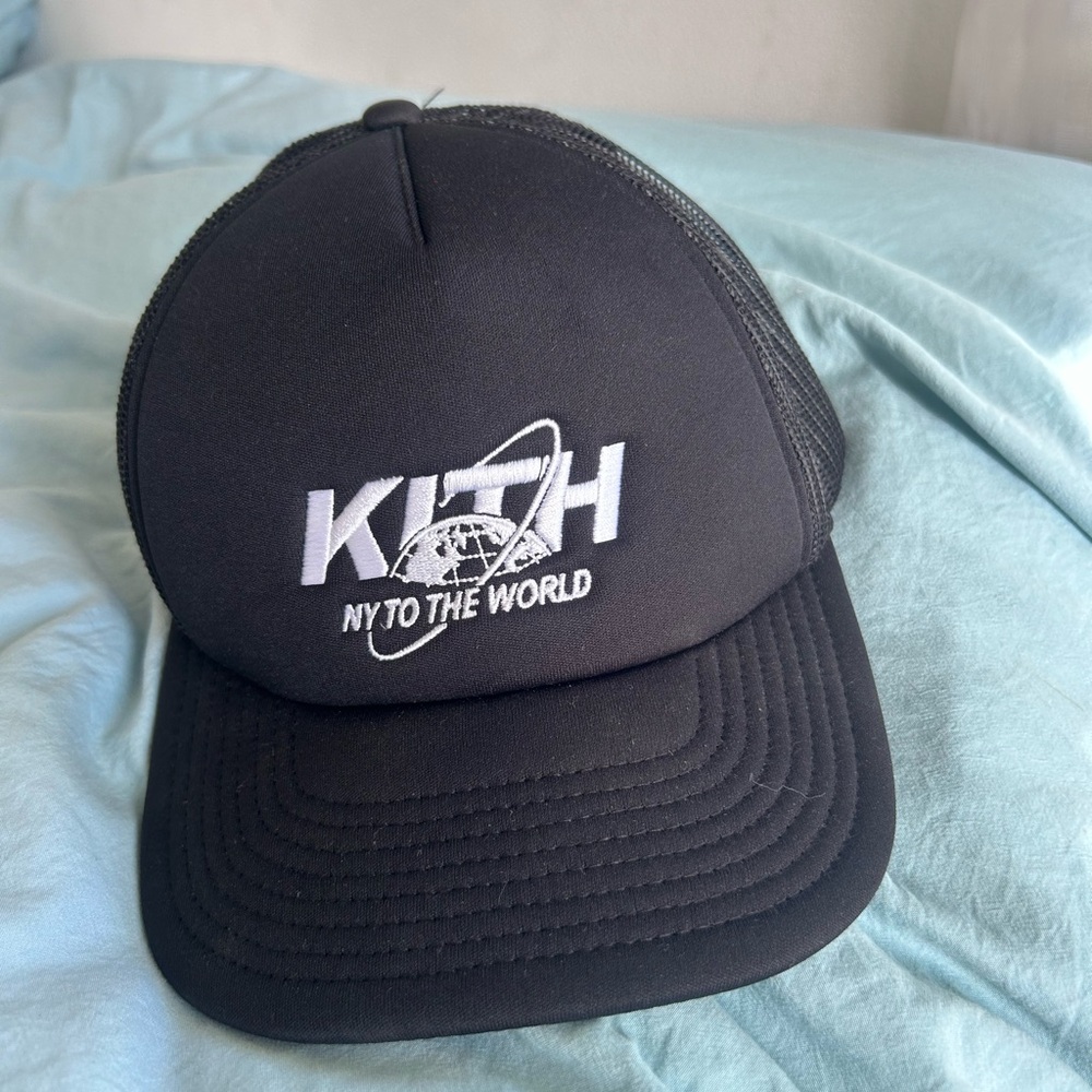 Kith NY to the World Nolan Trucker Hat ‘Black’